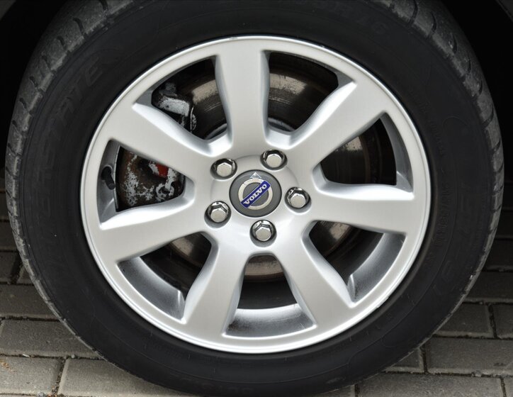 Volvo V60 Kombi 2,0 l 120 kw