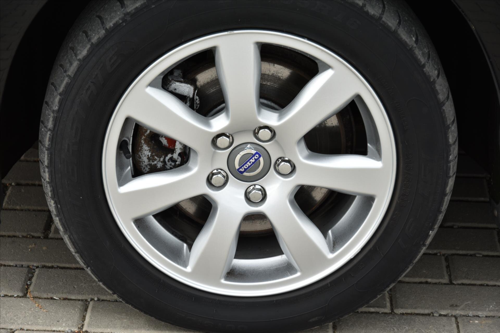 Volvo V60 Kombi 2,0 l 120 kw