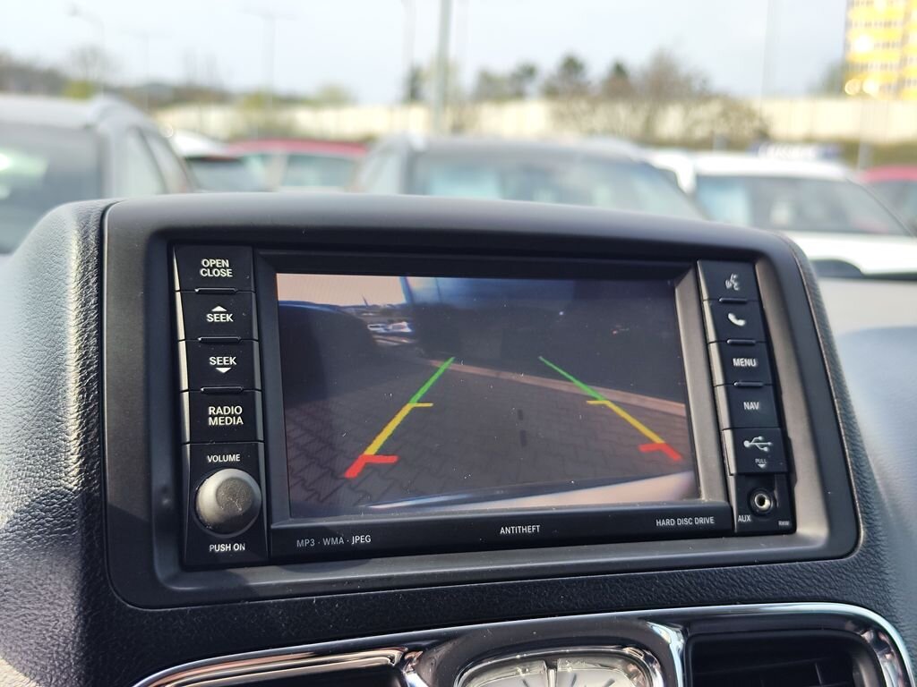 Lancia Voyager MPV 2,8 l 120 kw