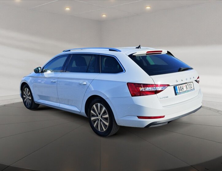 Škoda Superb 5