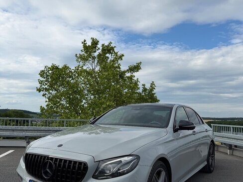 Mercedes-Benz Třídy E Sedan / Limuzína 0,0 0