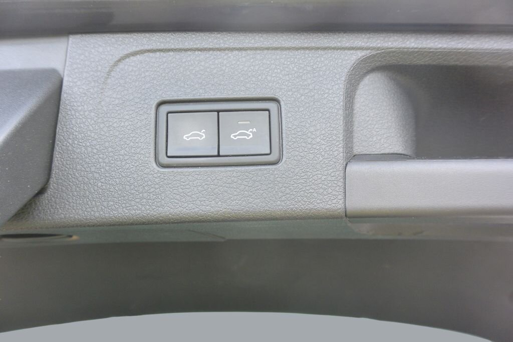 Volkswagen Passat Kombi 2,0 l 176 kw