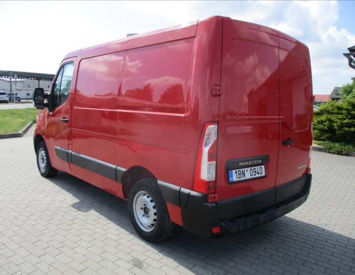 Renault Master Ostatní 2,3 l 81 kw