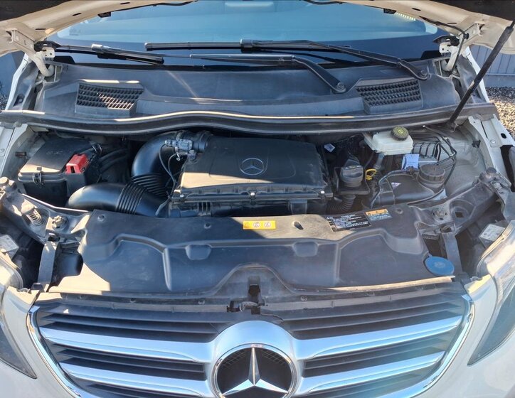 Mercedes-Benz Třídy V Kombi 2,1 l 120 kw