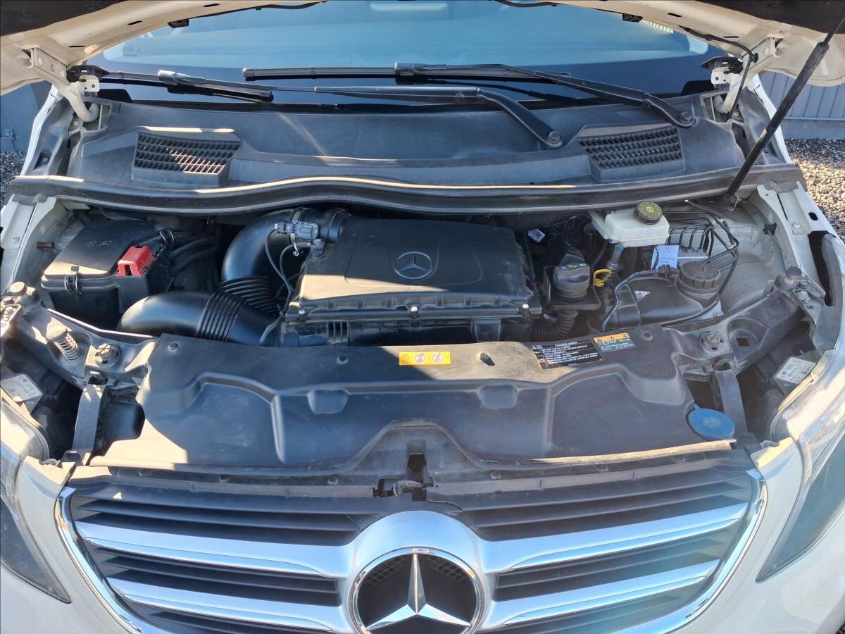 Mercedes-Benz Třídy V Kombi 2,1 l 120 kw