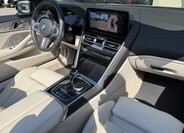 BMW Řada 8 Kabriolet 4,4 l 390 kw