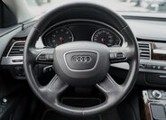 Audi A8 Sedan / Limuzína 3,0 l 213 kw