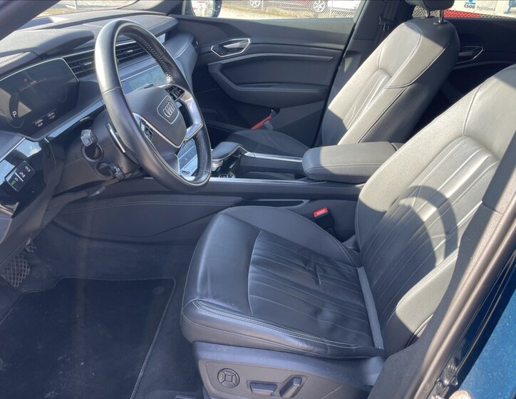 Audi e-tron Kombi 0,0 300 kw