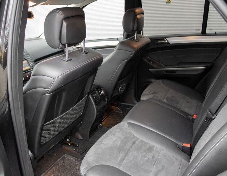 Mercedes-Benz Třídy M 31