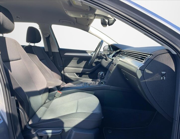 Volkswagen Passat Kombi 2,0 l 110 kw