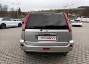 Nissan X-Trail SUV / Terénní 2,5 l 121 kw
