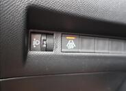 Peugeot 208 24