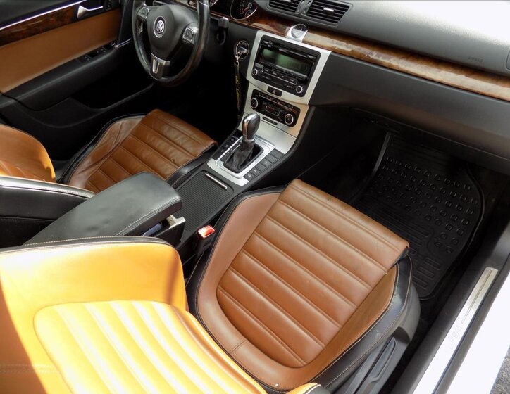 Volkswagen Passat 18