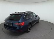 Škoda Superb 7
