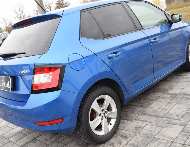 Škoda Fabia Hatchback 999,0 55 kw