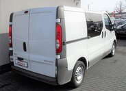 Opel Vivaro 6