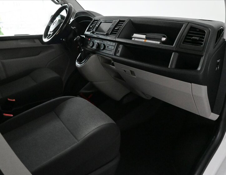 Volkswagen Transporter Skříň 2,0 l 84 kw