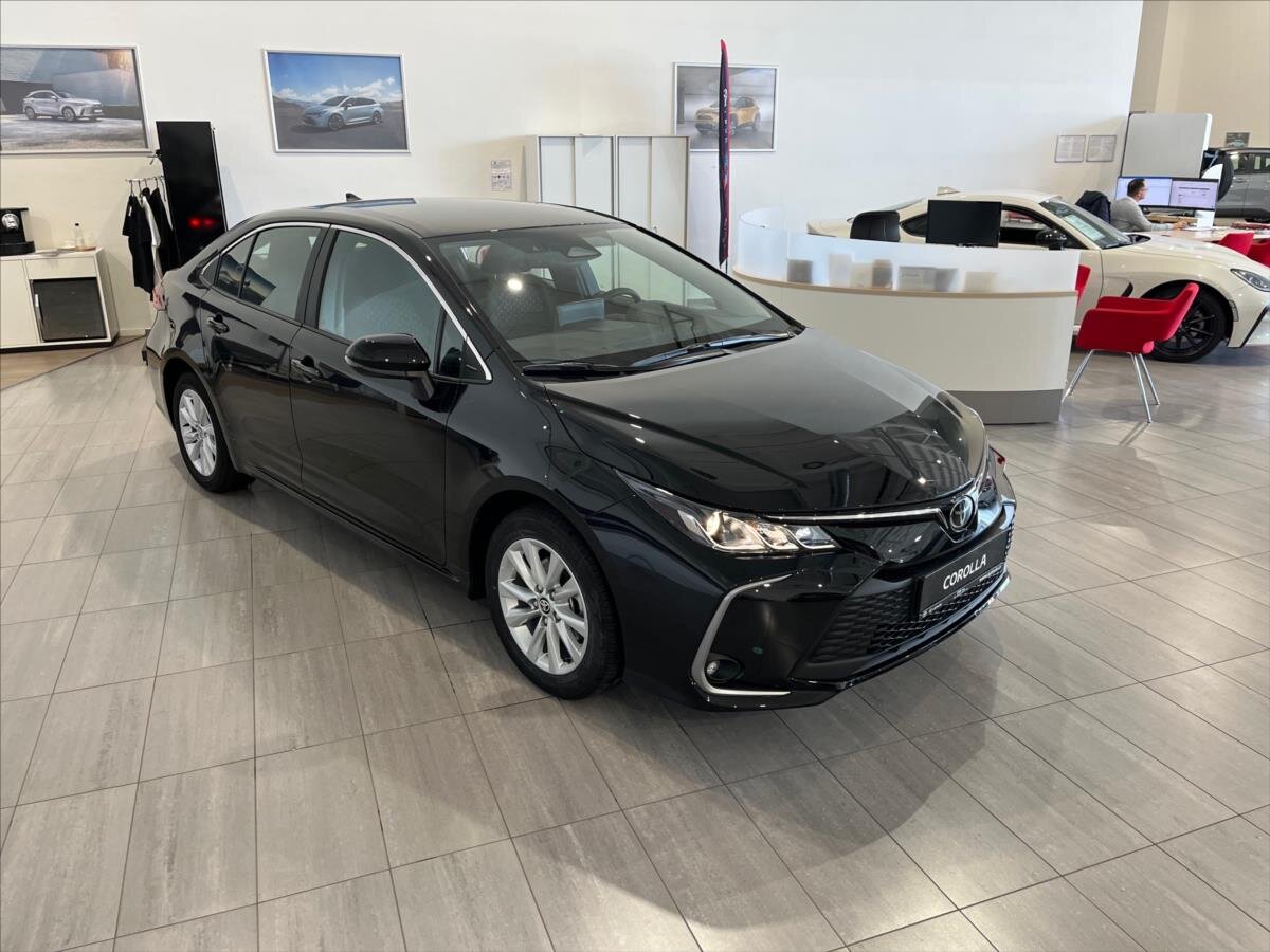 Toyota Corolla Sedan 1,5 l 92 kw