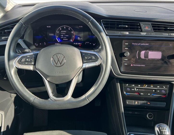 Volkswagen Touran MPV 1,5 l 110 kw