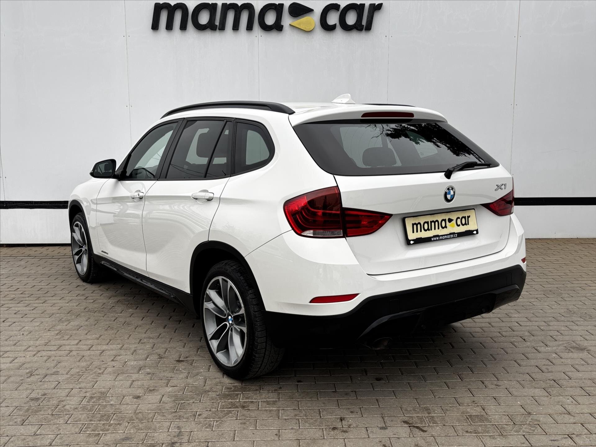 BMW X1 SUV / Terénní 2,0 l 105 kw