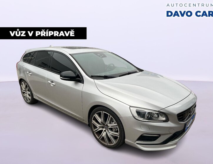 Volvo V60 Kombi 2,0 l 270 kw