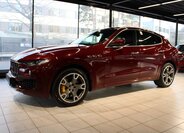 Maserati Levante SUV / Terénní 3,0 l 316 kw