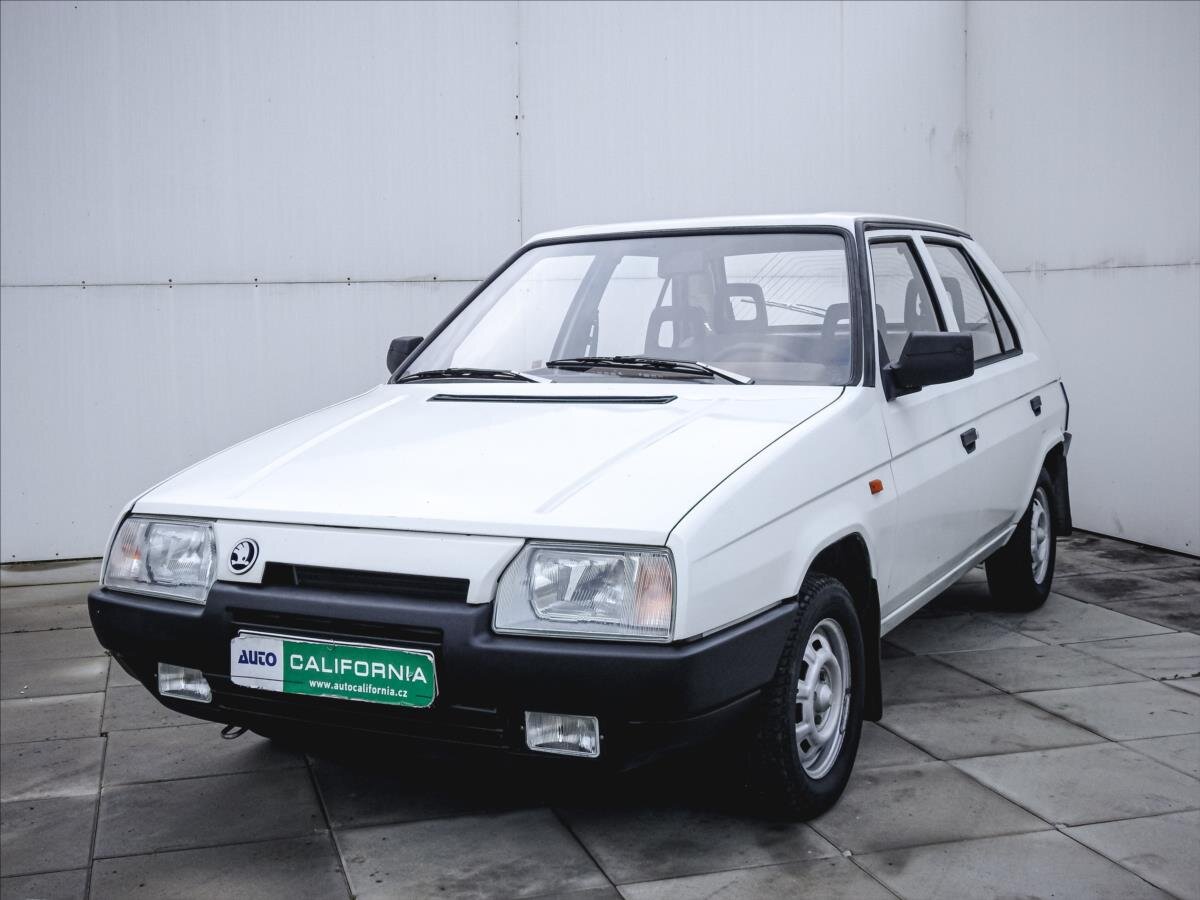 Škoda Favorit Hatchback 1,3 l 46 kw