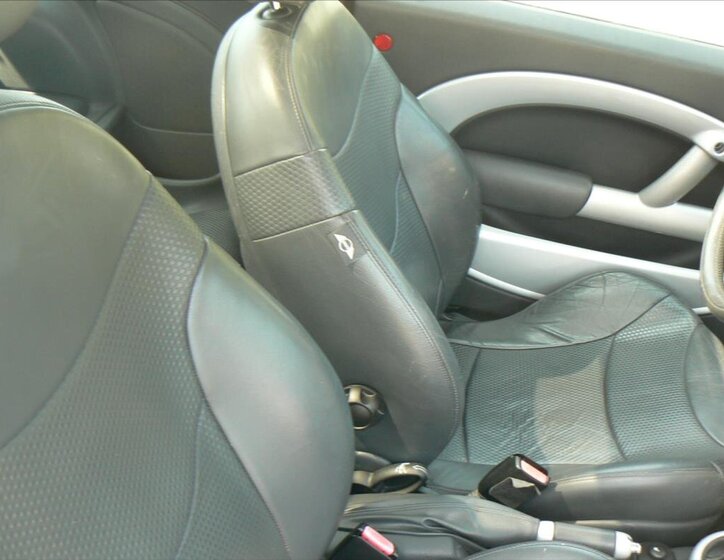 Mini Cooper Hatchback 1,6 l 85 kw