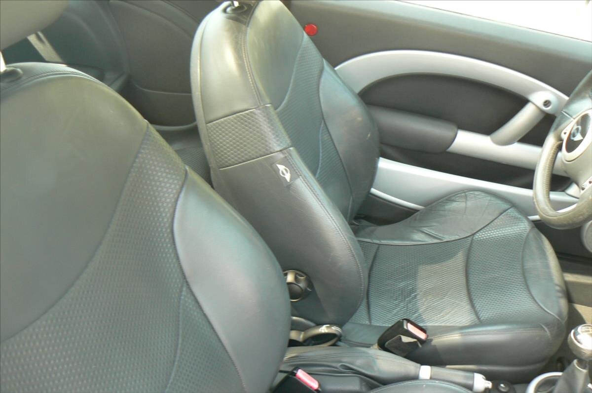 Mini Cooper Hatchback 1,6 l 85 kw