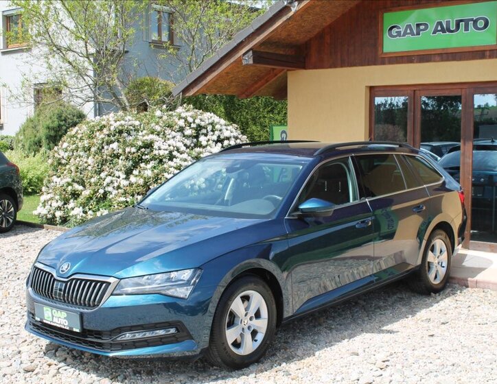 Škoda Superb Kombi 2,0 l 110 kw