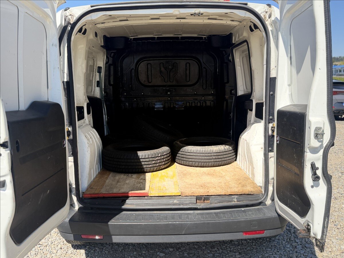 Fiat Dobló Pick-up 1,2 l 70 kw