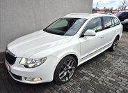Škoda Superb Kombi 3,6 l 191 kw