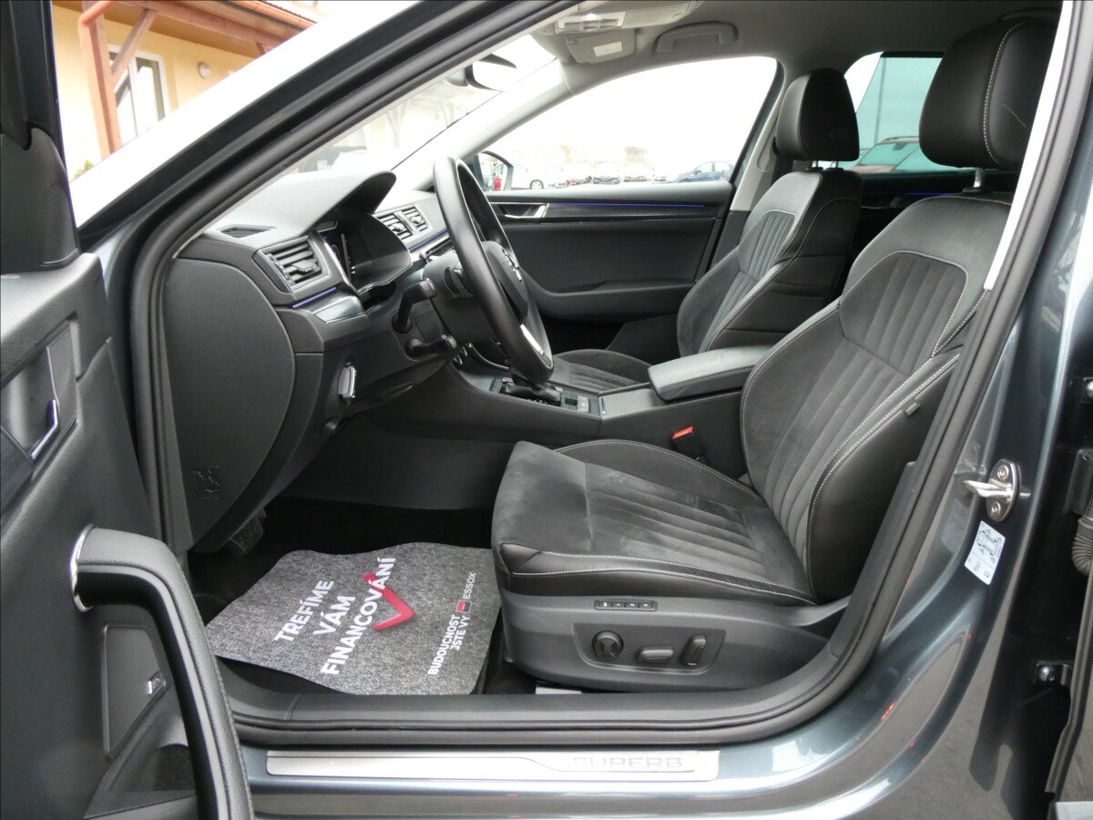 Škoda Superb