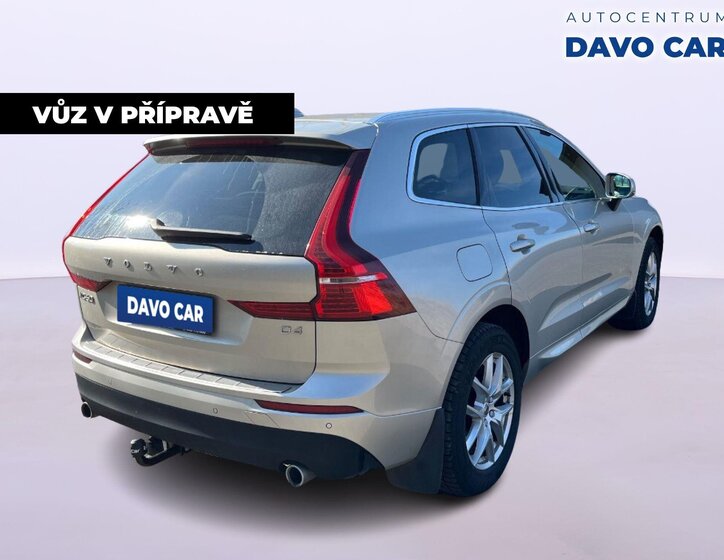 Volvo XC60 SUV / Terénní 2,0 l 140 kw
