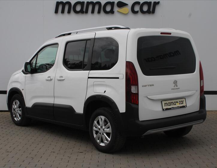 Peugeot Rifter 5
