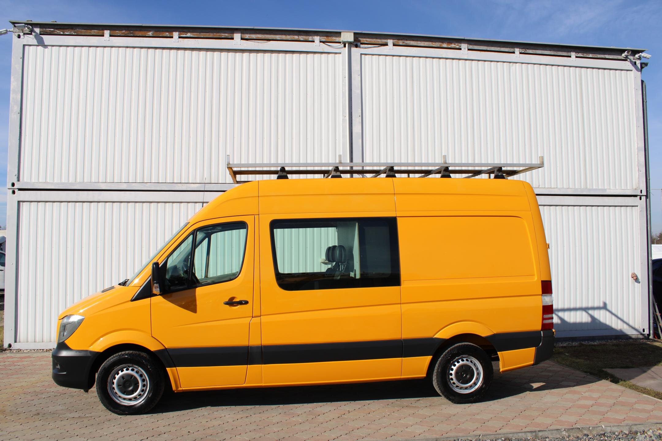 Mercedes-Benz Sprinter Užitková 2,1 l 120 kw