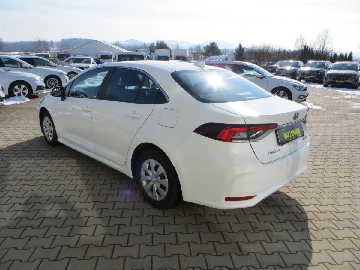Toyota Corolla Sedan 1,8 l 72 kw