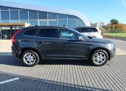 Volvo XC60 SUV 2,0 l 100 kw