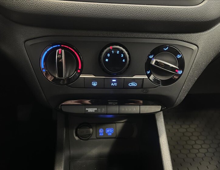 Hyundai i20 Hatchback 1,2 l 55 kw