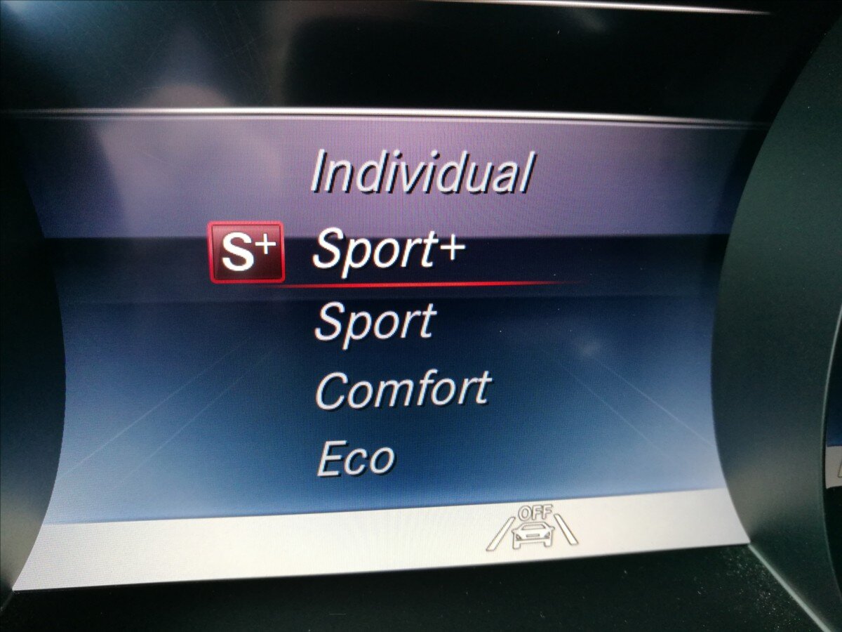 Mercedes-Benz Třídy E Kombi 2,0 l 180 kw