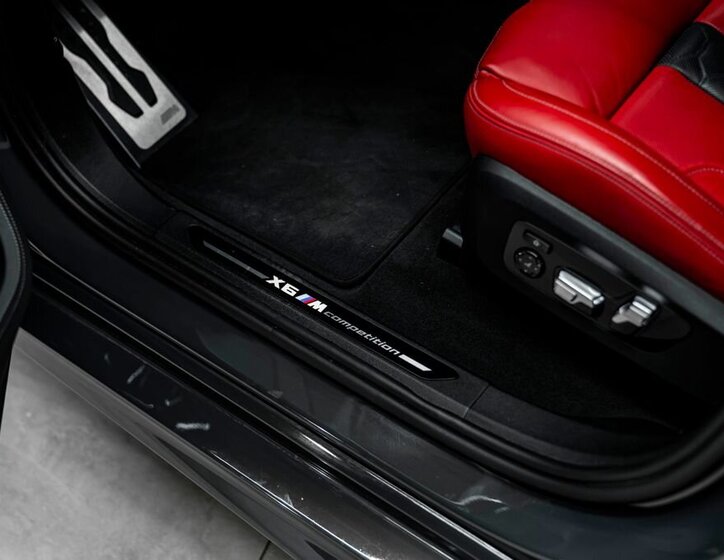 BMW X6 SUV / Terénní 4,4 l 460 kw