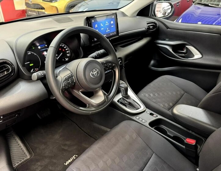 Toyota Yaris Hatchback 1,5 l 85 kw