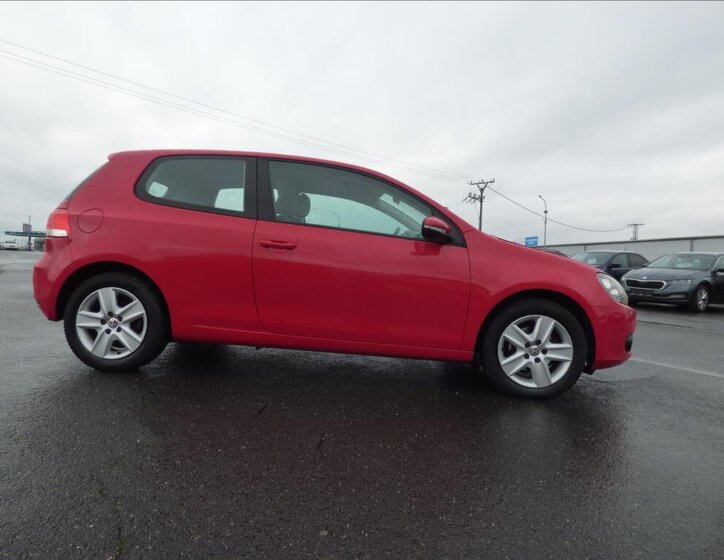 Volkswagen Golf Hatchback 1,4 l 59 kw