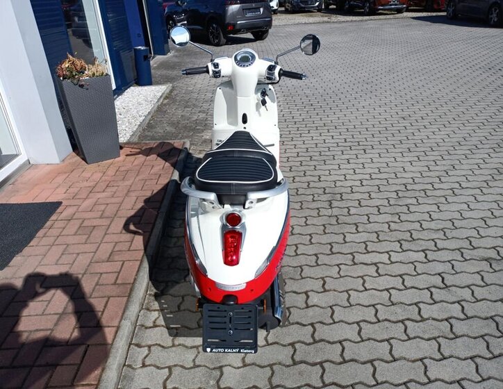 Peugeot Ostatní Ostatní 125,0 8 kw