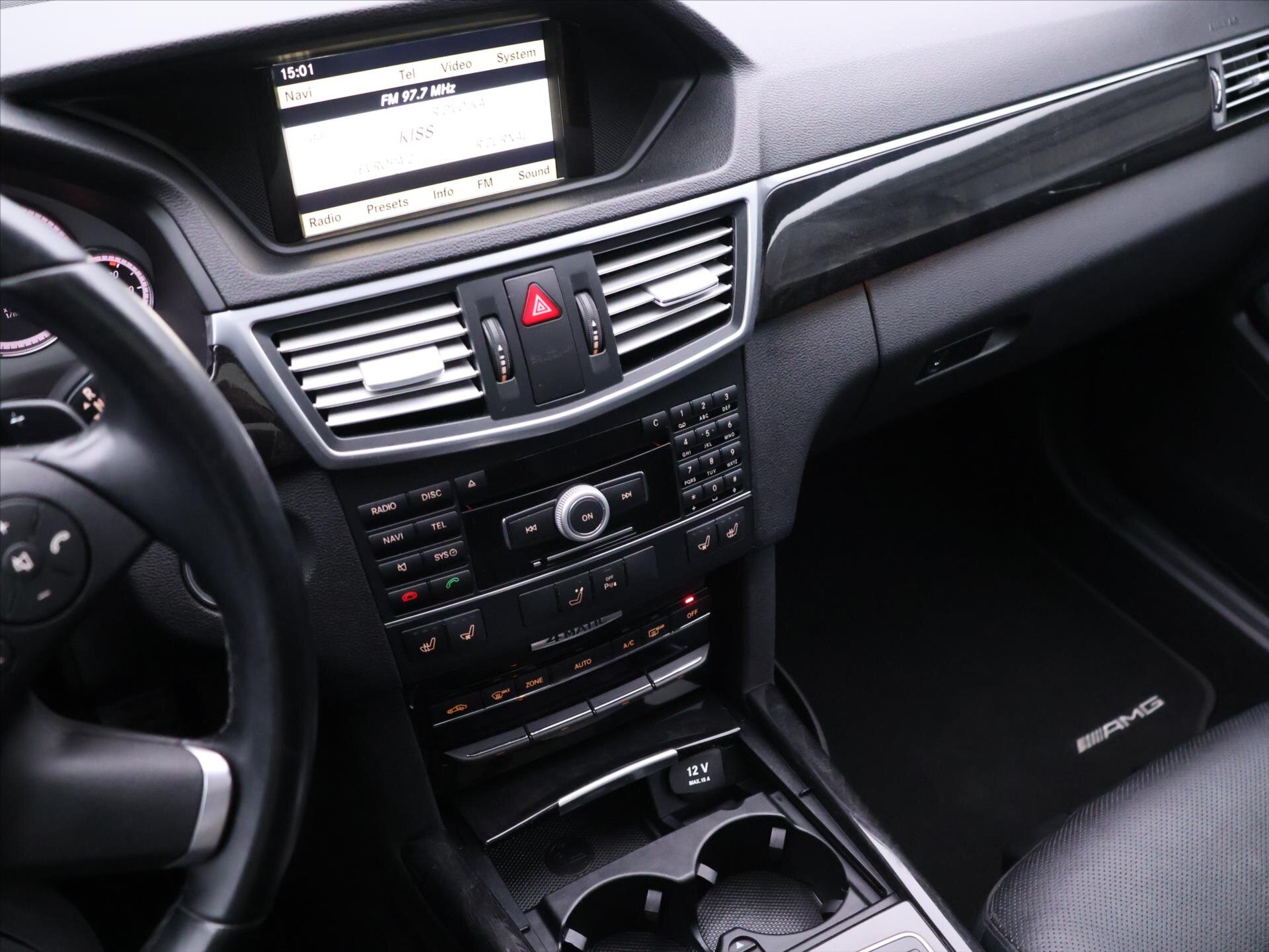 Mercedes-Benz Třídy E Sedan 3,0 l 195 kw