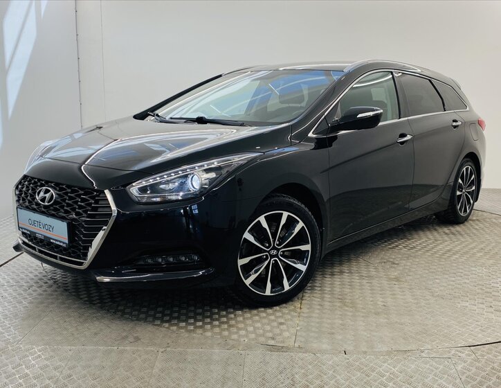 Hyundai i40 Kombi 1,6 l 100 kw