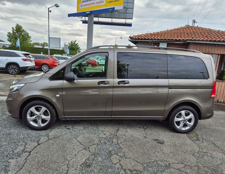 Mercedes-Benz Vito 8