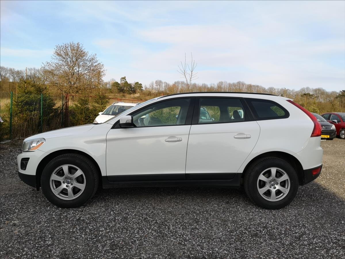 Volvo XC60 Kombi 2,4 l 136 kw