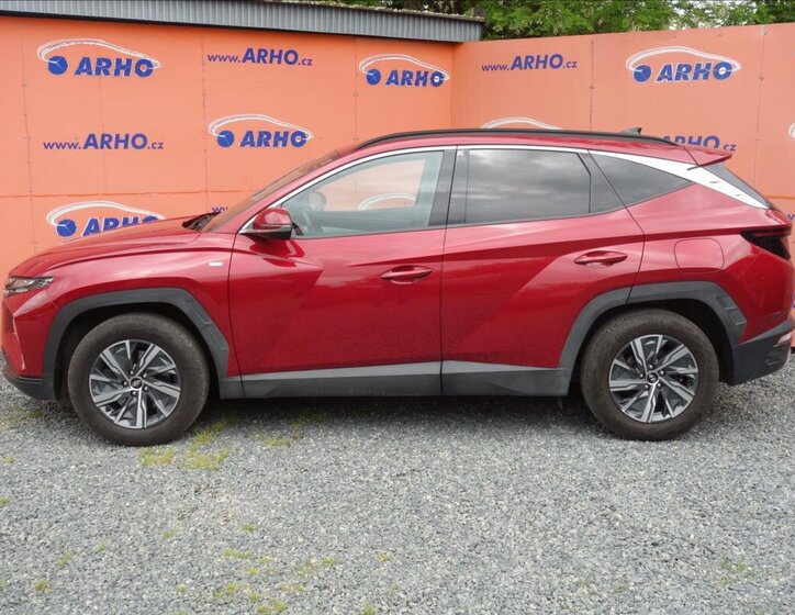 Hyundai Tucson SUV / Terénní 1,6 l 110 kw