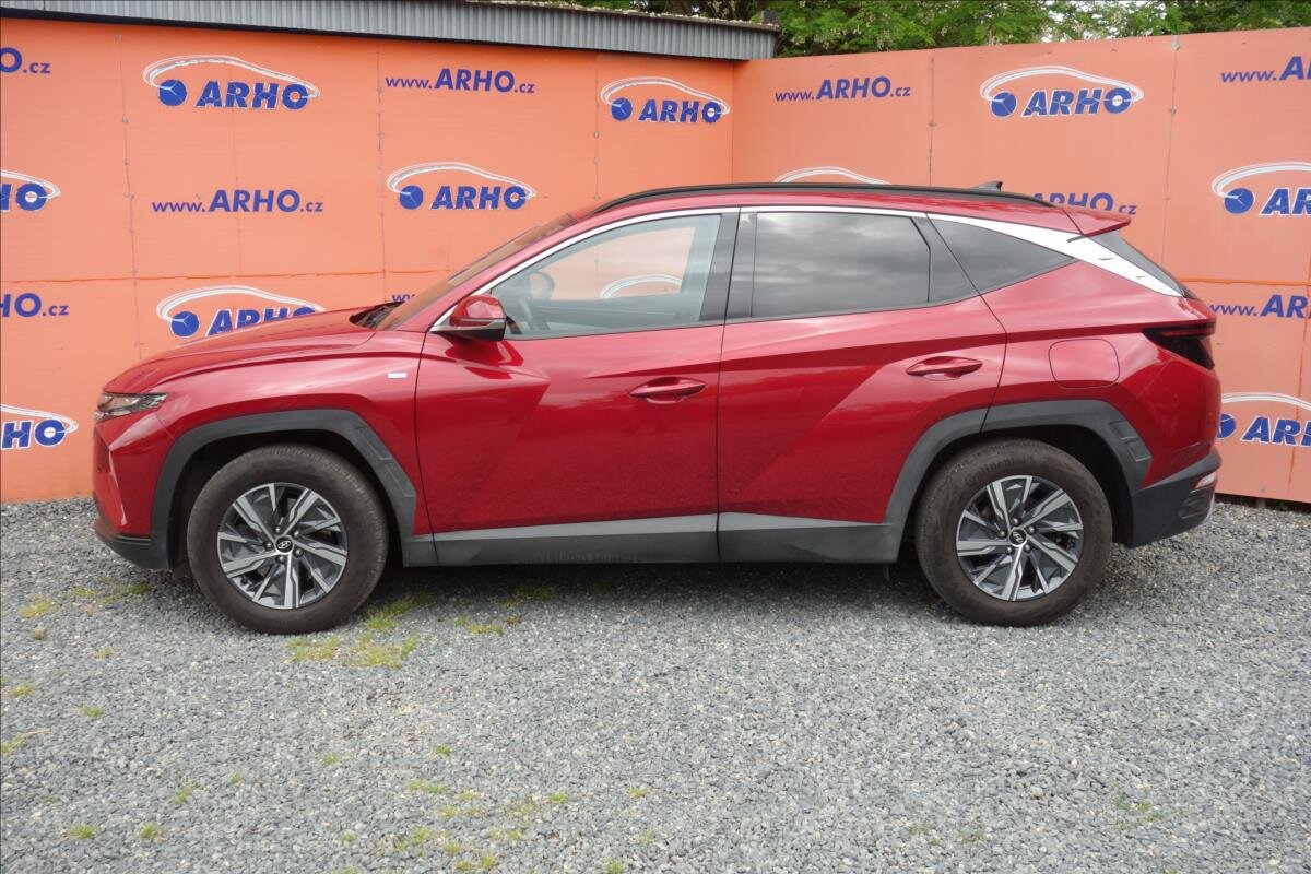 Hyundai Tucson SUV / Terénní 1,6 l 110 kw
